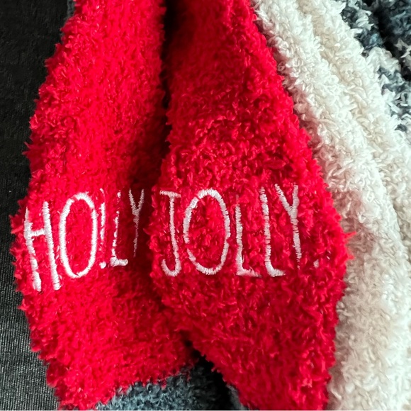 NWT Rae Dunn Cozy Christmas Socks 3-Pack - Picture 10 of 10